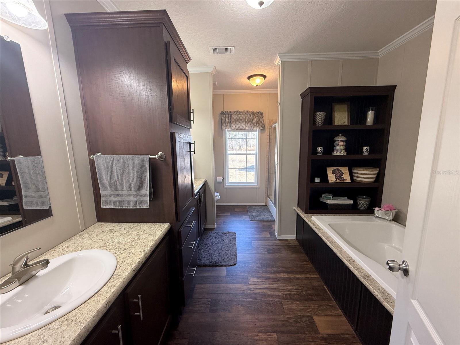 TRIPLE CROWN FARMS SUB UN II - Residential