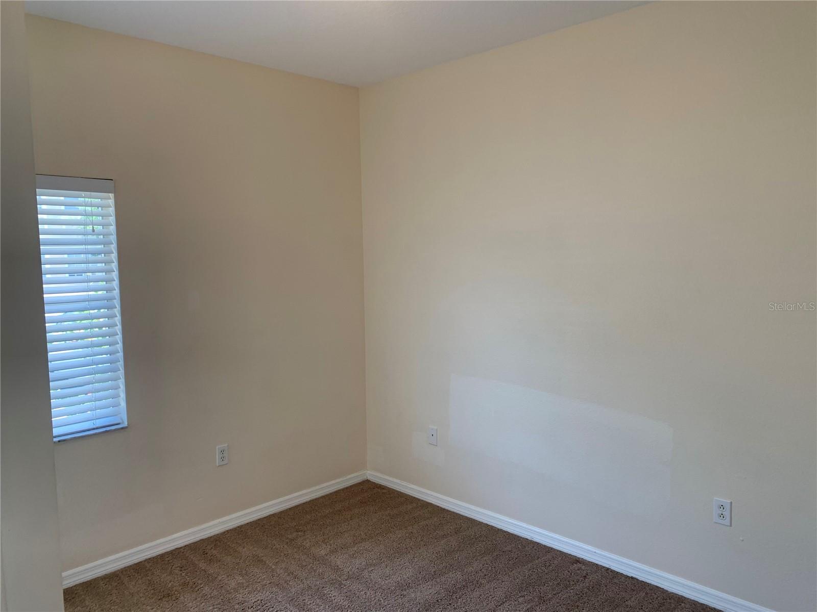 VILLAGES OF BLOOMINGDALE CONDO 03 - Residential Lease