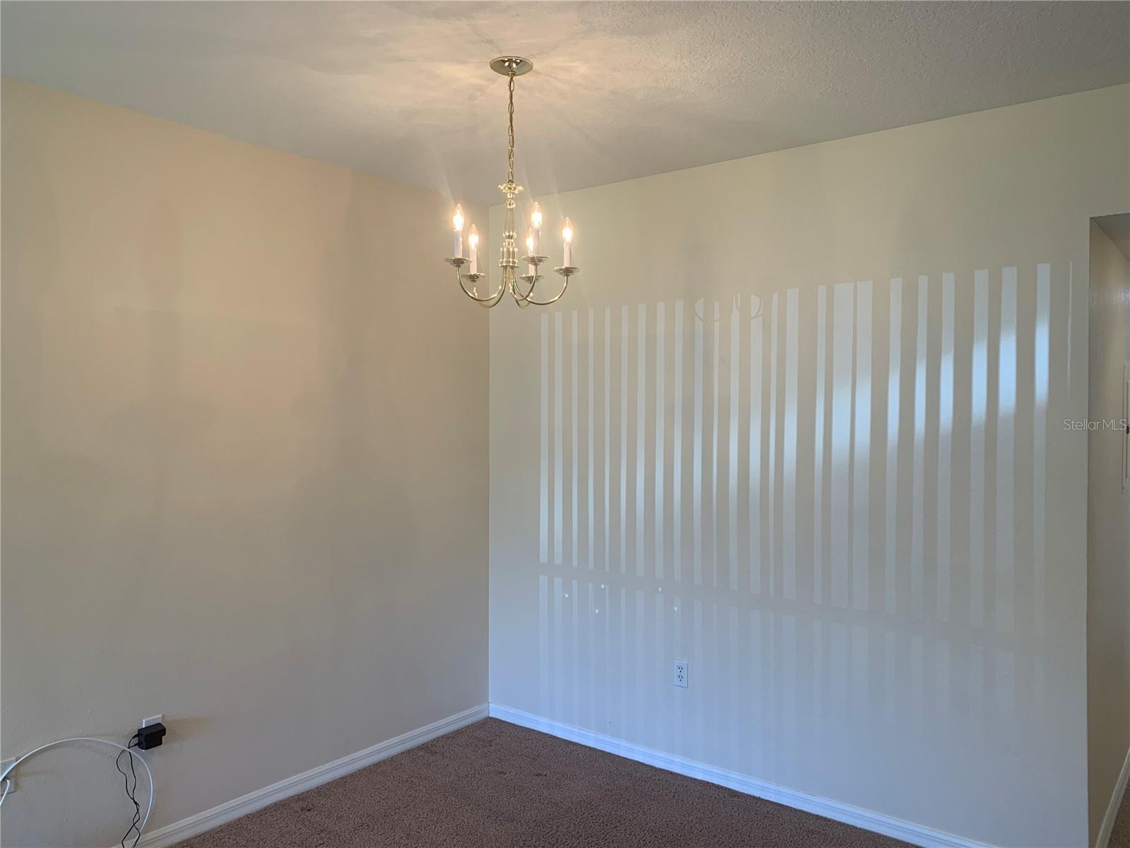 VILLAGES OF BLOOMINGDALE CONDO 03 - Residential Lease