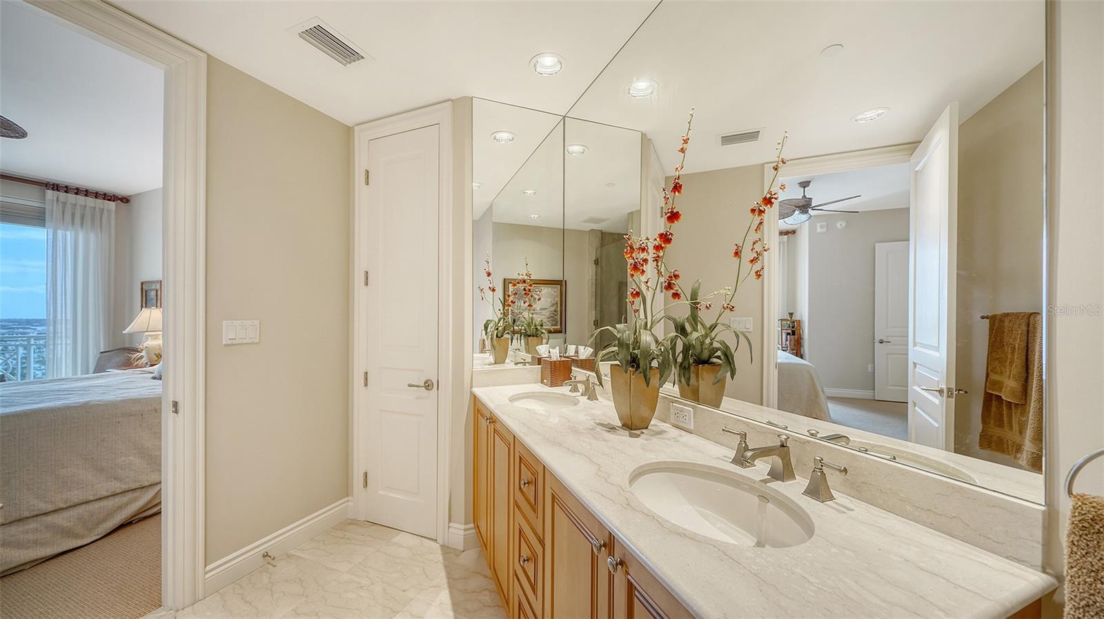 ORCHID BEACH CLUB RESIDENCES - Residential