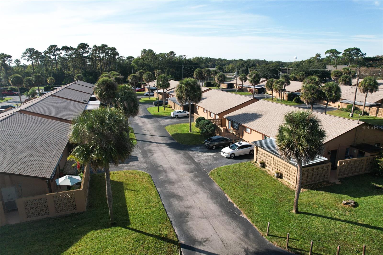 LAKE KATHRYN VILLAGE - Residential