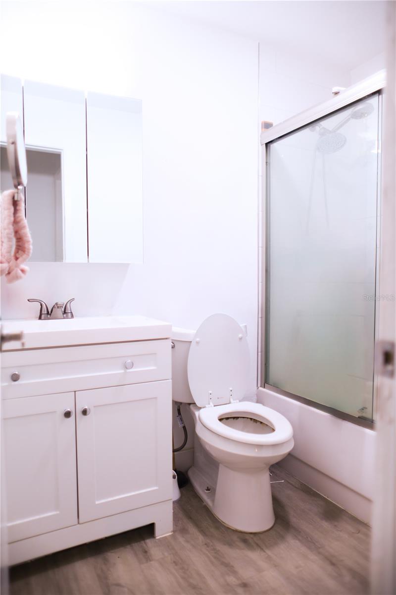 LAKE KATHRYN VILLAGE - Residential