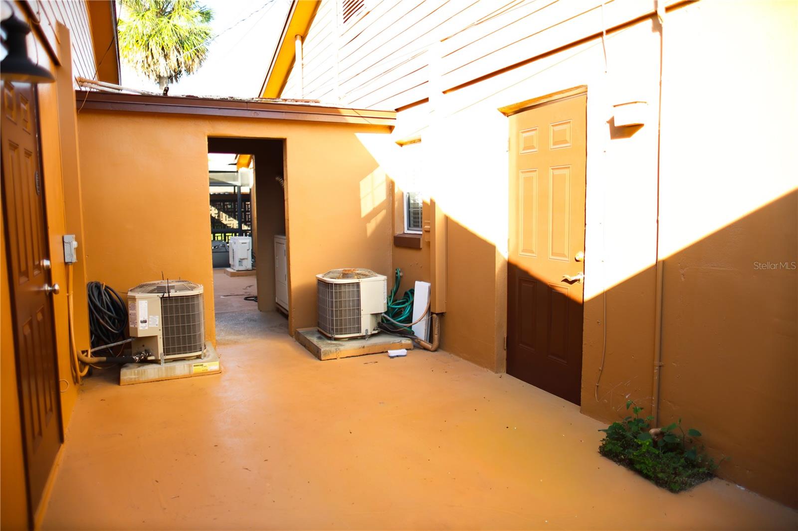 LAKE KATHRYN VILLAGE - Residential