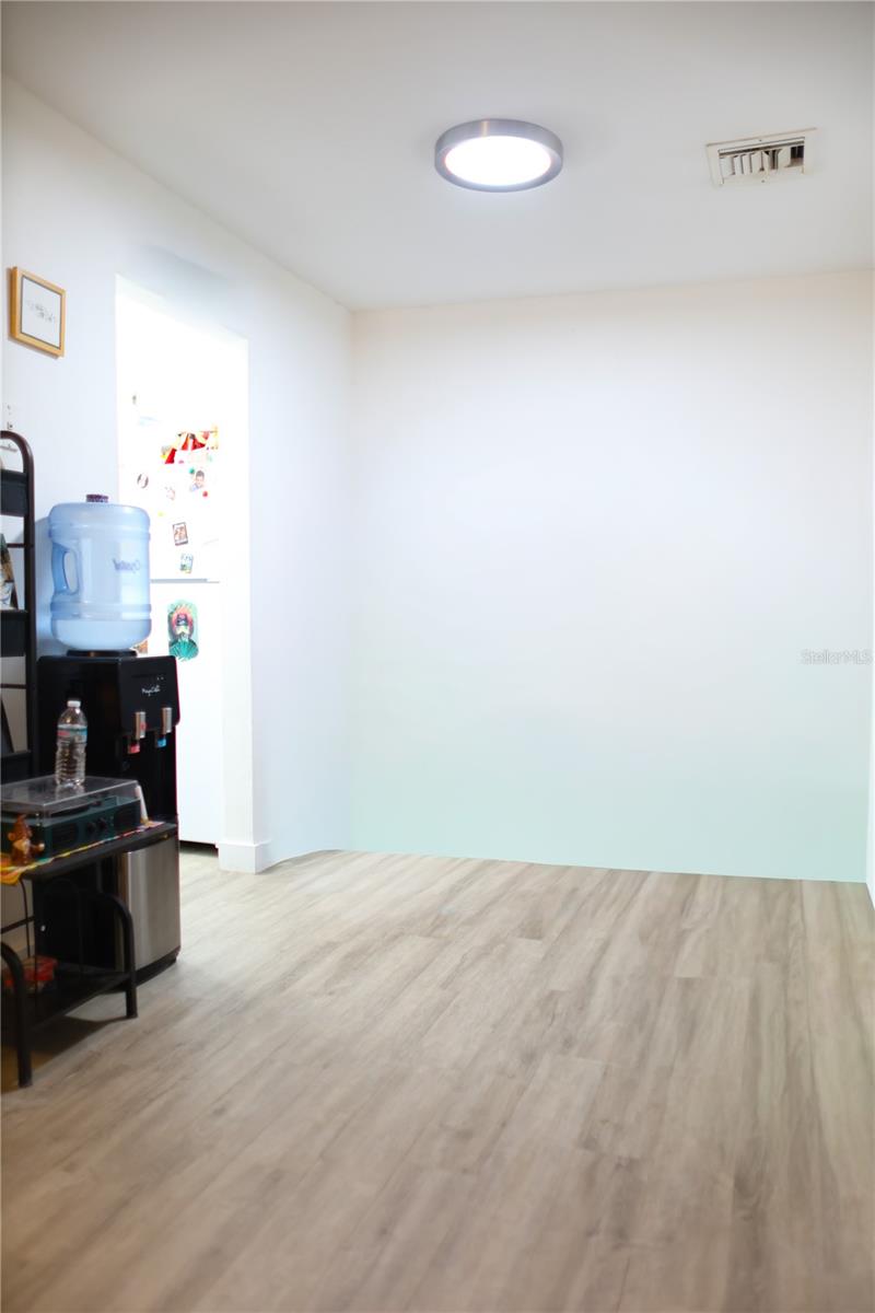 LAKE KATHRYN VILLAGE - Residential