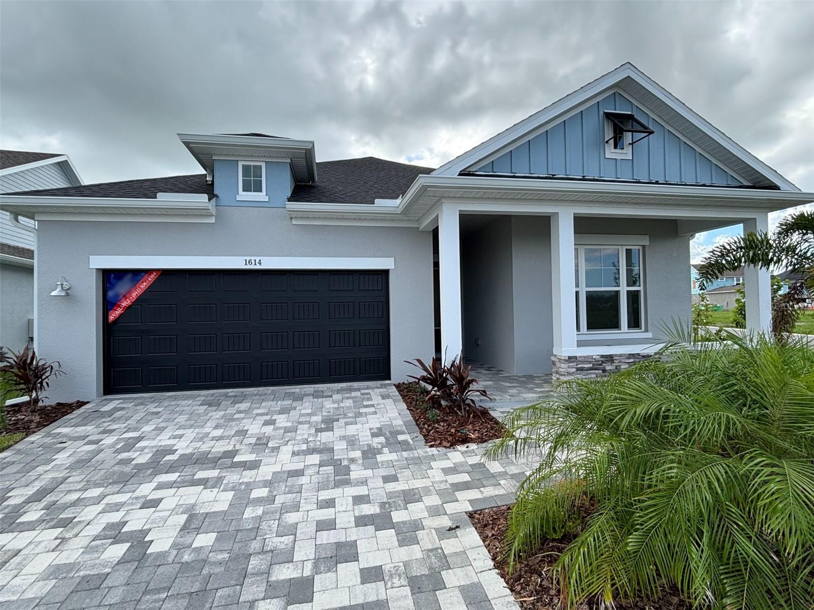 EMERALD LANDING AT WATERSIDE - Residential