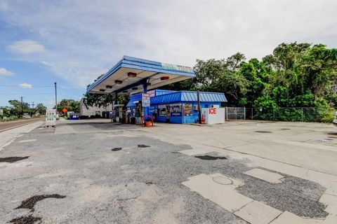 1941 S PINELLAS AVENUE TARPON SPRINGS FL 34689
