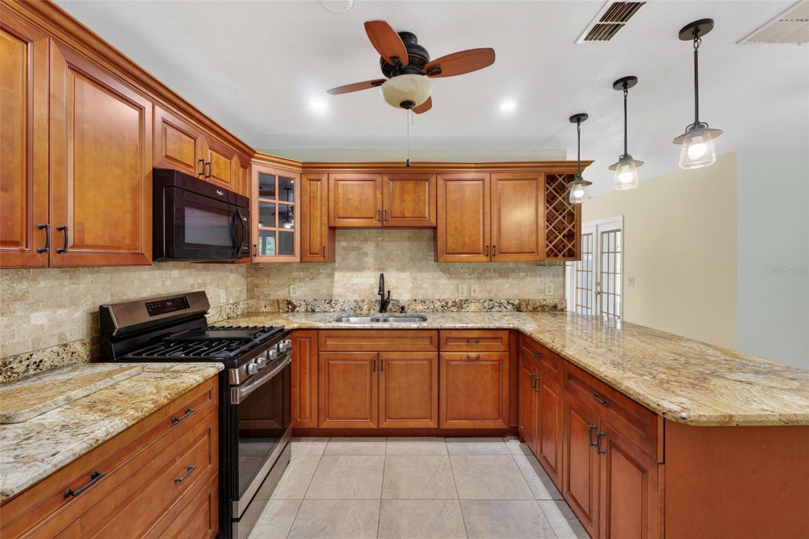 HOWELL COVE 4TH SEC - Residential