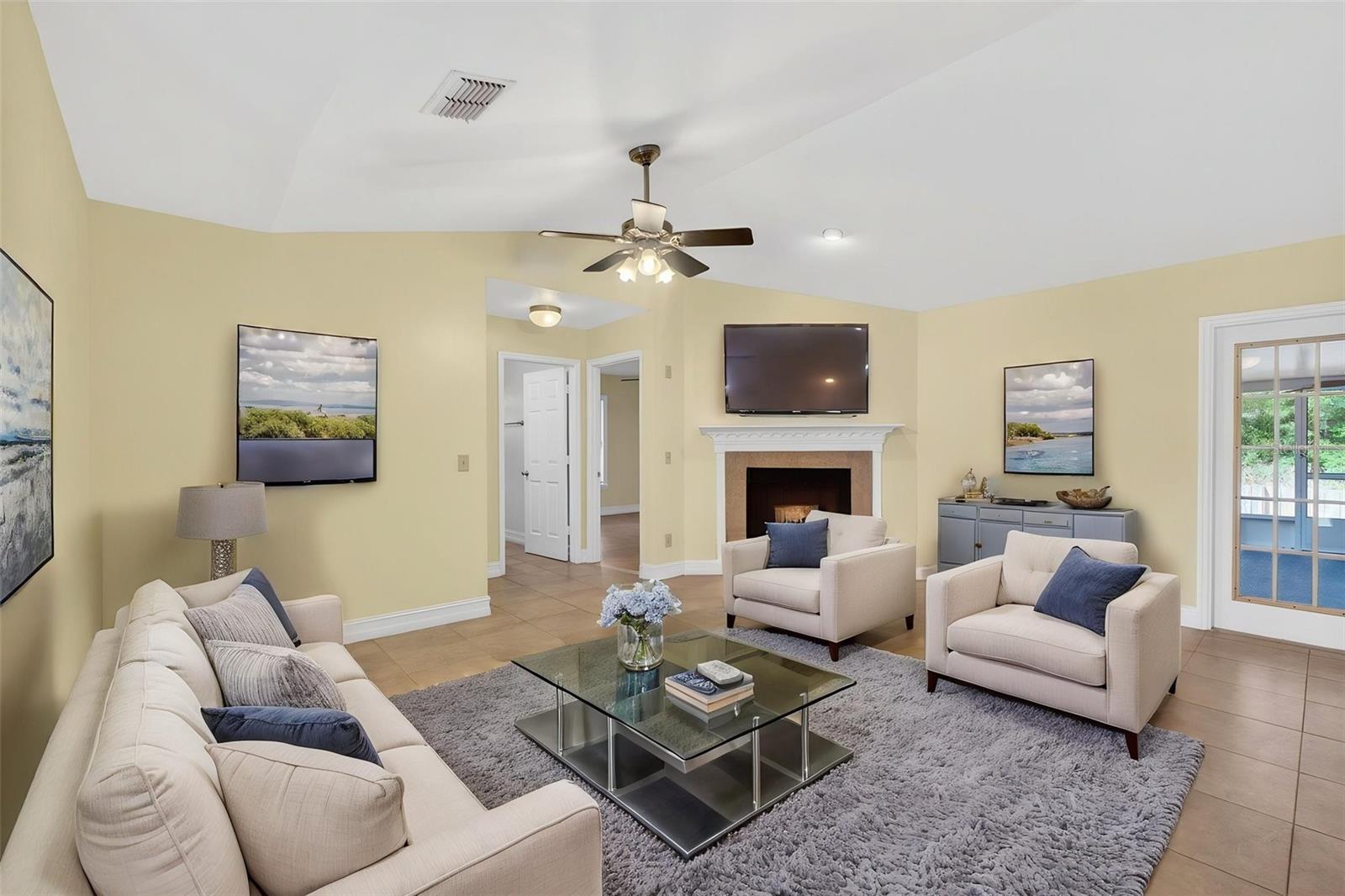 HOWELL COVE 4TH SEC - Residential