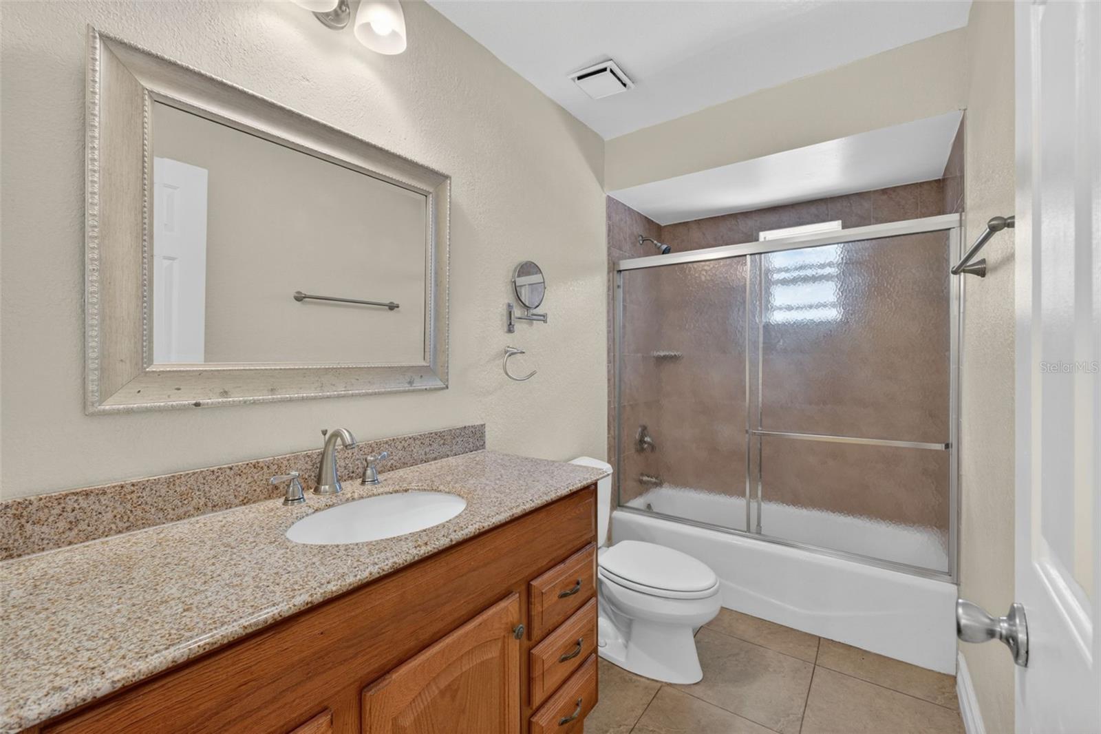 HOWELL COVE 4TH SEC - Residential