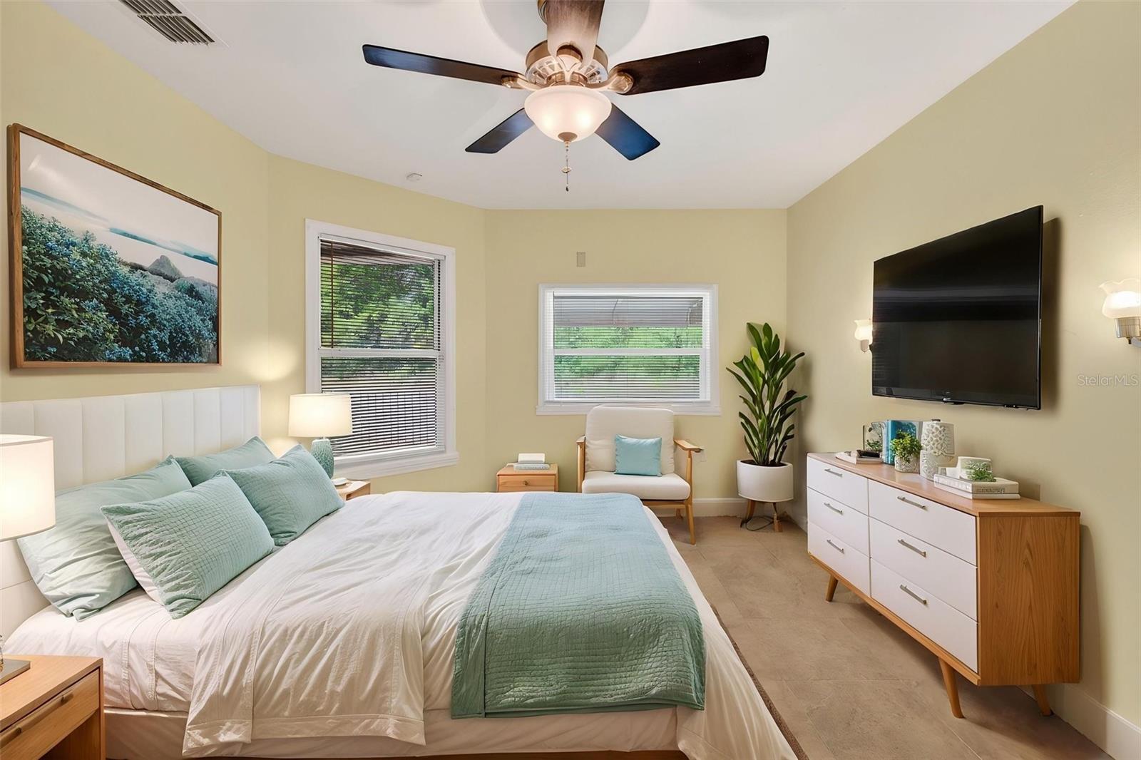 HOWELL COVE 4TH SEC - Residential