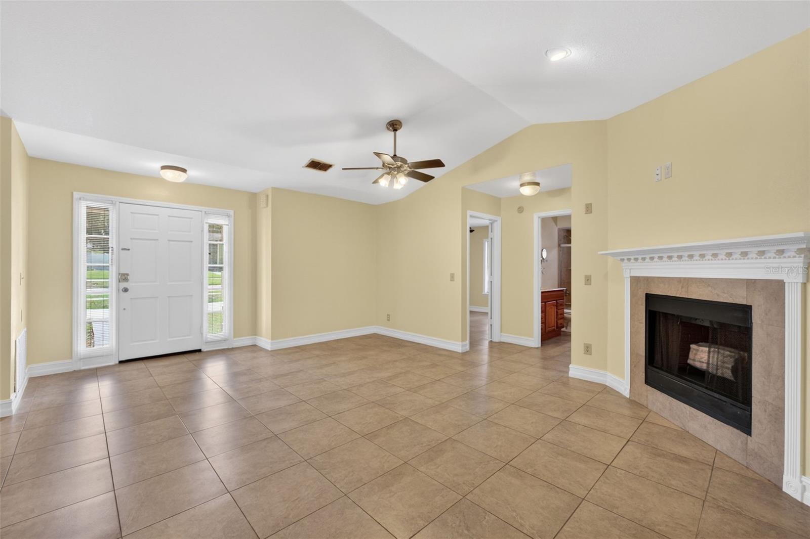 HOWELL COVE 4TH SEC - Residential