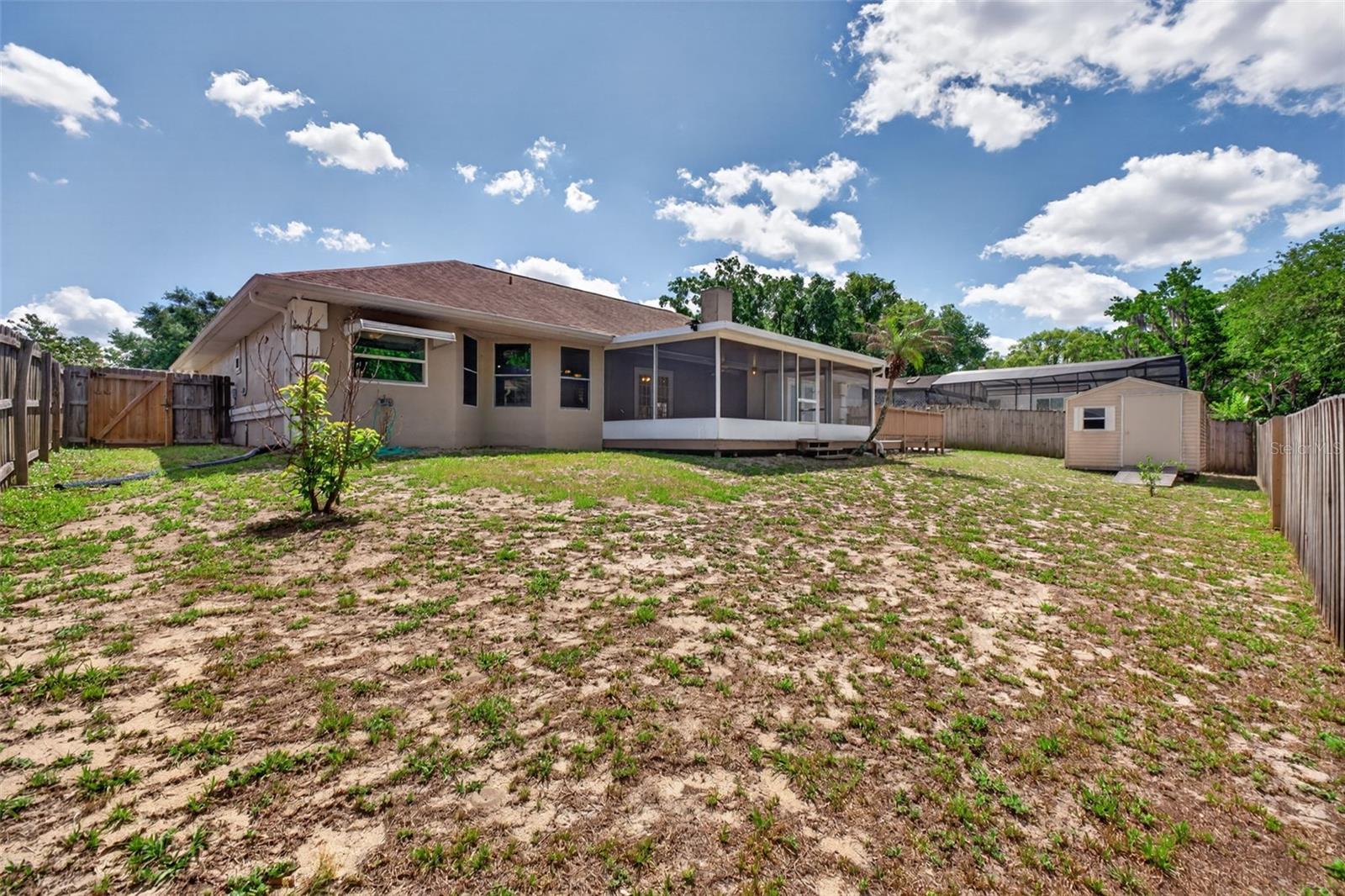 HOWELL COVE 4TH SEC - Residential