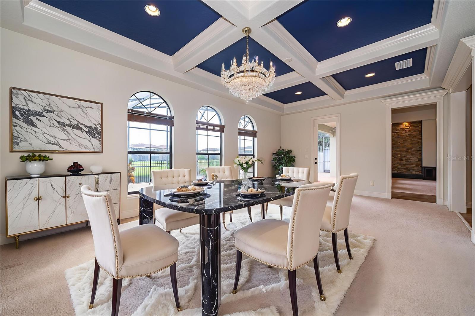 VENEZIA - Residential Lease