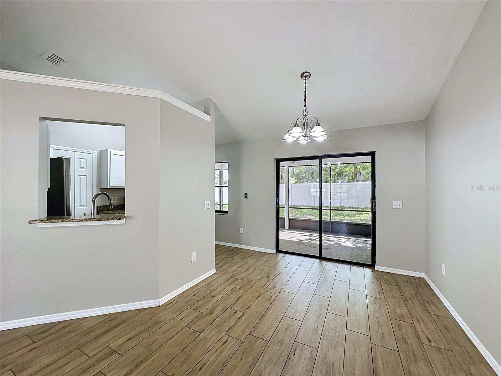 HEATHER GLEN - Residential