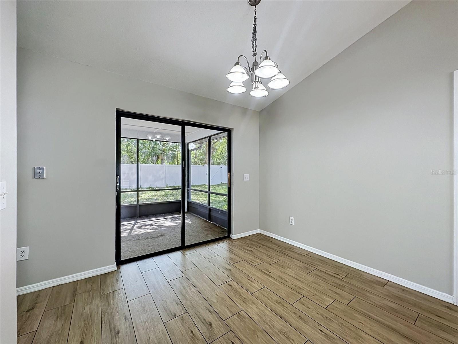 HEATHER GLEN - Residential