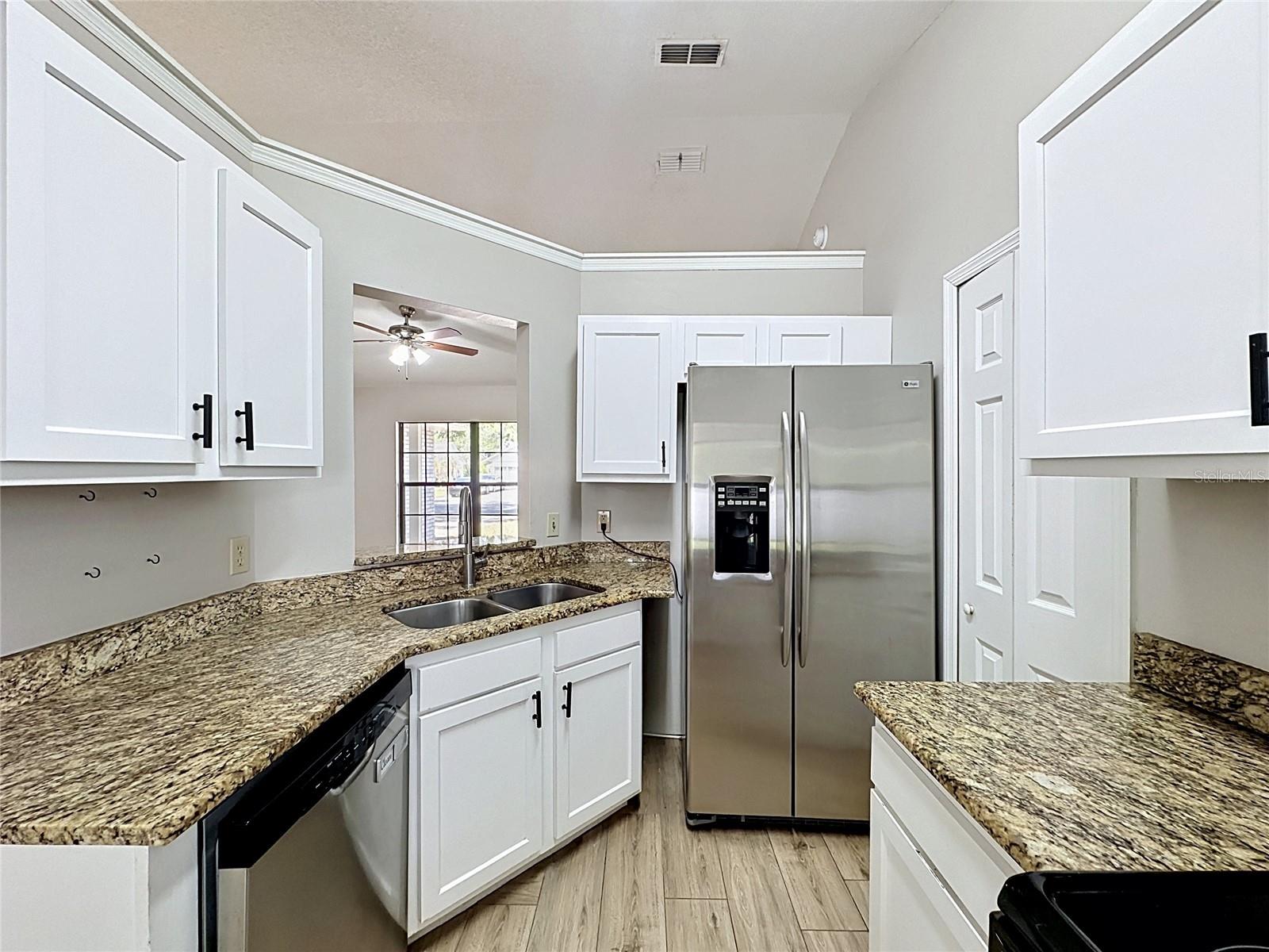 HEATHER GLEN - Residential
