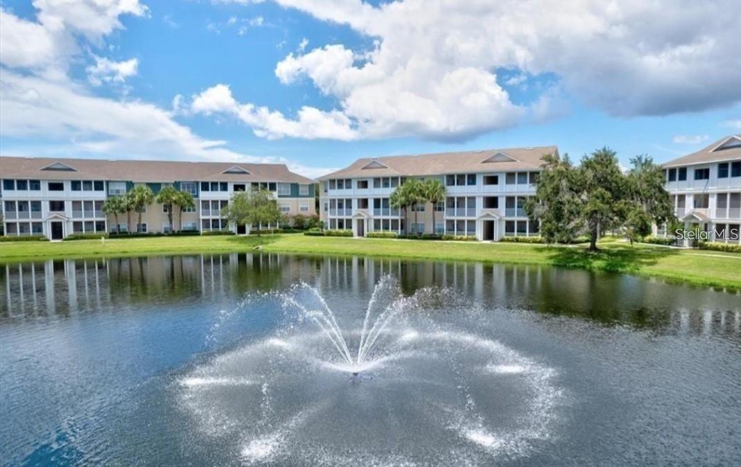 Your new Florida lifestyle can begin with this immaculate, move-in-ready condo in The Palms of Cortez! This beautifully maintained 2-bedroom, 2-bath condo is located on the third floor and offers comfort, convenience, and a touch of tranquility.
The open-concept kitchen flows seamlessly into the dining area and great room. Inside, you'll appreciate the plush carpet underneath your bare feet in the living room and bedrooms. Both bathrooms offer a large soaking tub and vinyl flooring for easy cleanup. Finish your day relaxing in the screened lanai. This gated community offers a community clubhouse, pool, tennis courts, fitness room, and playground. Available now - don’t miss the opportunity. Centrally located in one of Bradenton’s most desirable communities, only 5 miles from famous Gulf Beaches, and minutes to restaurants, shopping, SRQ airport and IMG Academy. Schedule your private showing today!