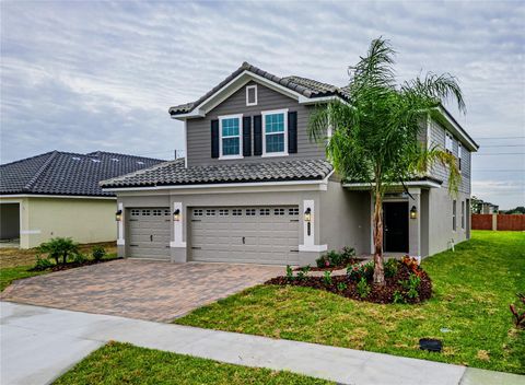 A home in AUBURNDALE