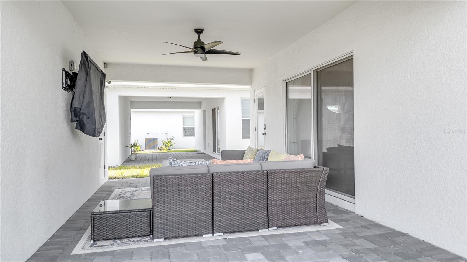 EVERBE PH 1A - Residential