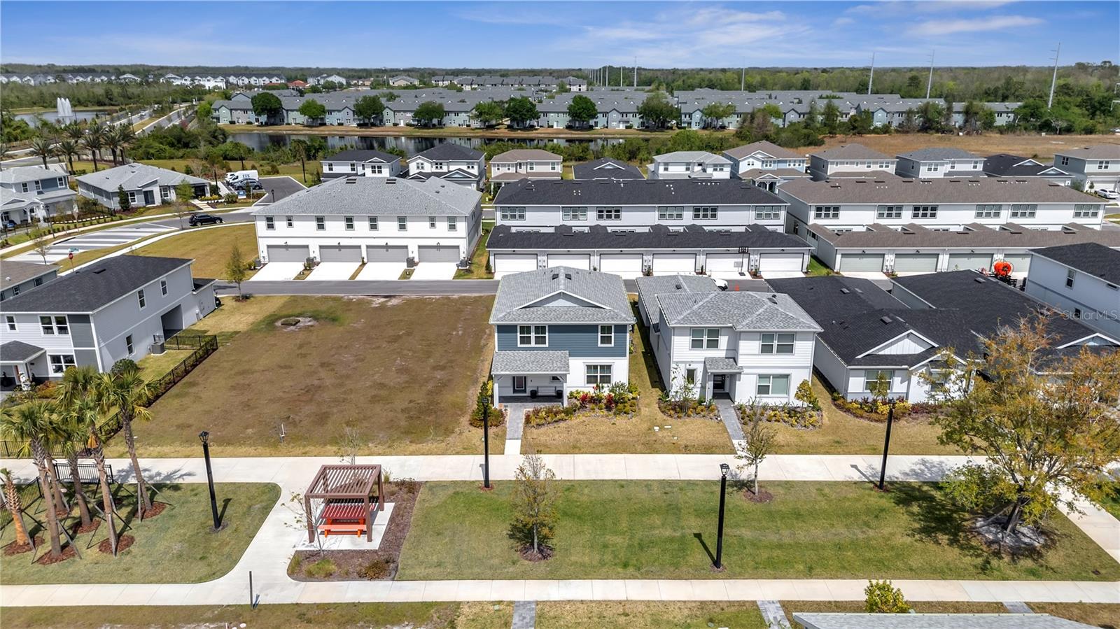 EVERBE PH 1A - Residential