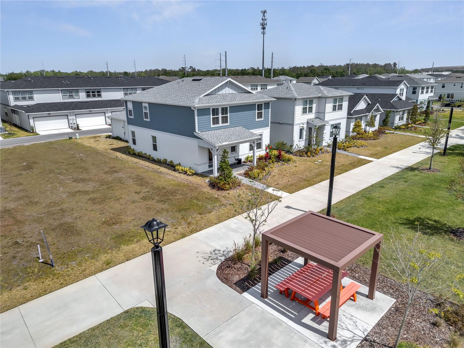 EVERBE PH 1A - Residential