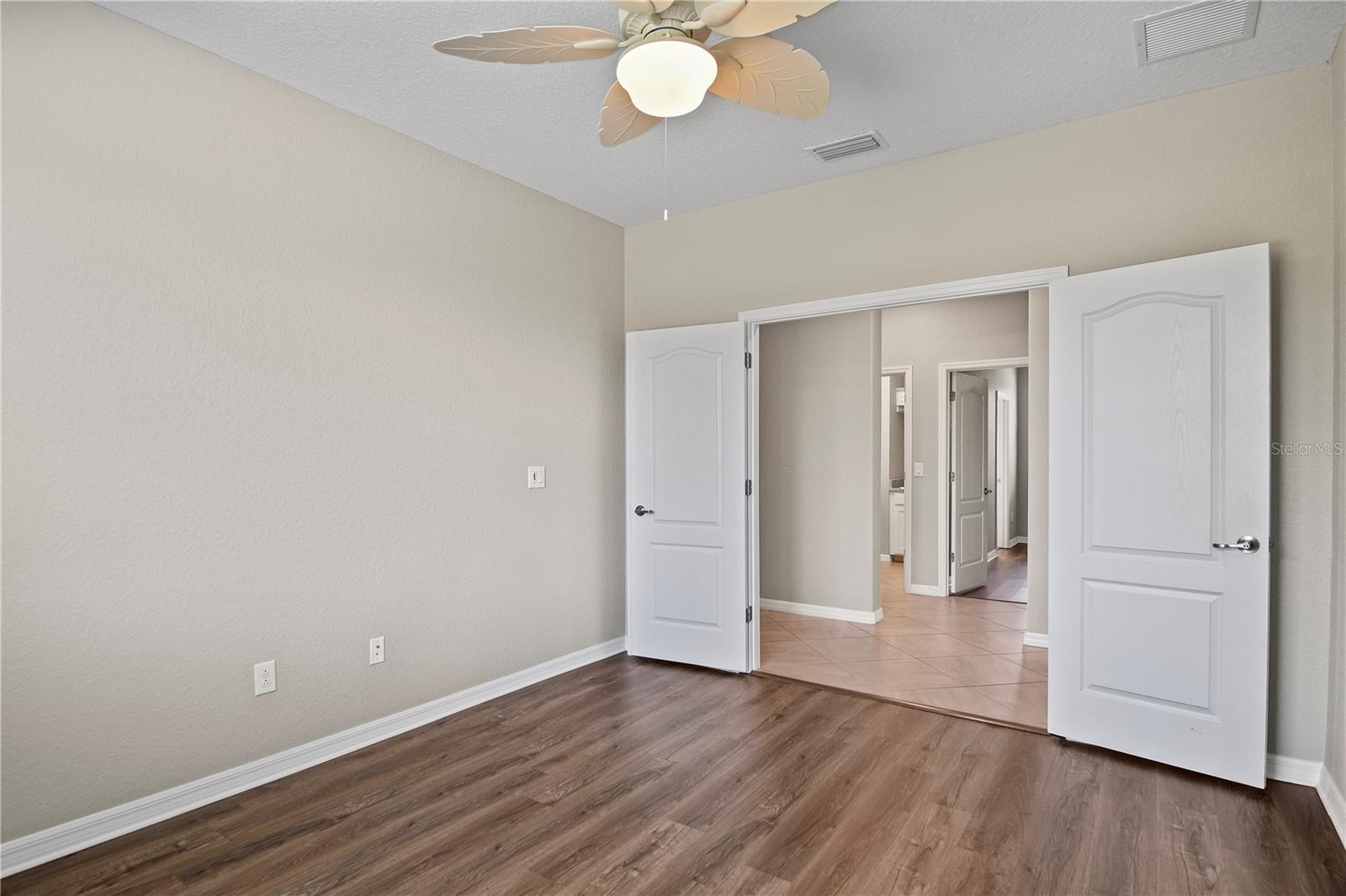 ROSEDALE ADD PH II - Residential Lease