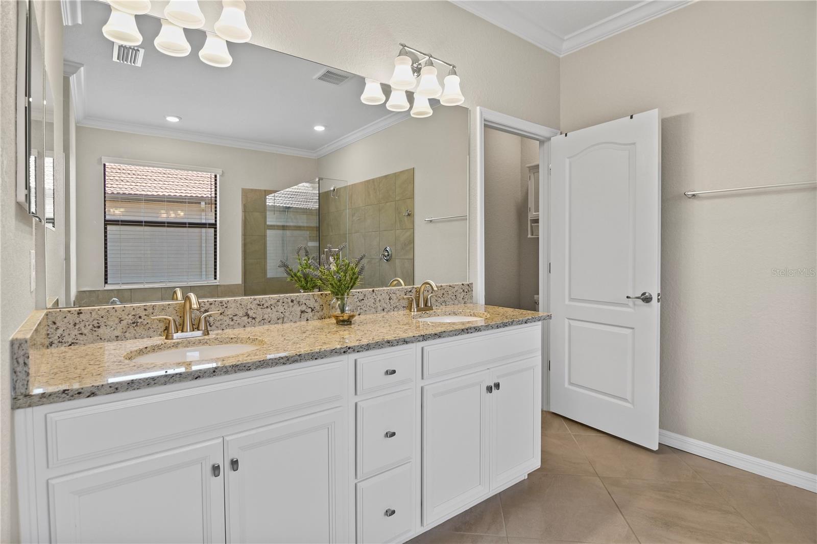 ROSEDALE ADD PH II - Residential Lease