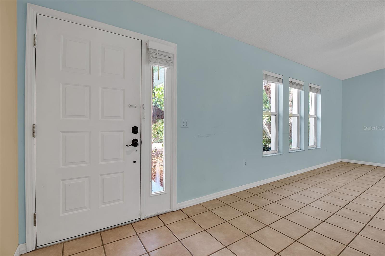 2628 BRITANNIA ROAD