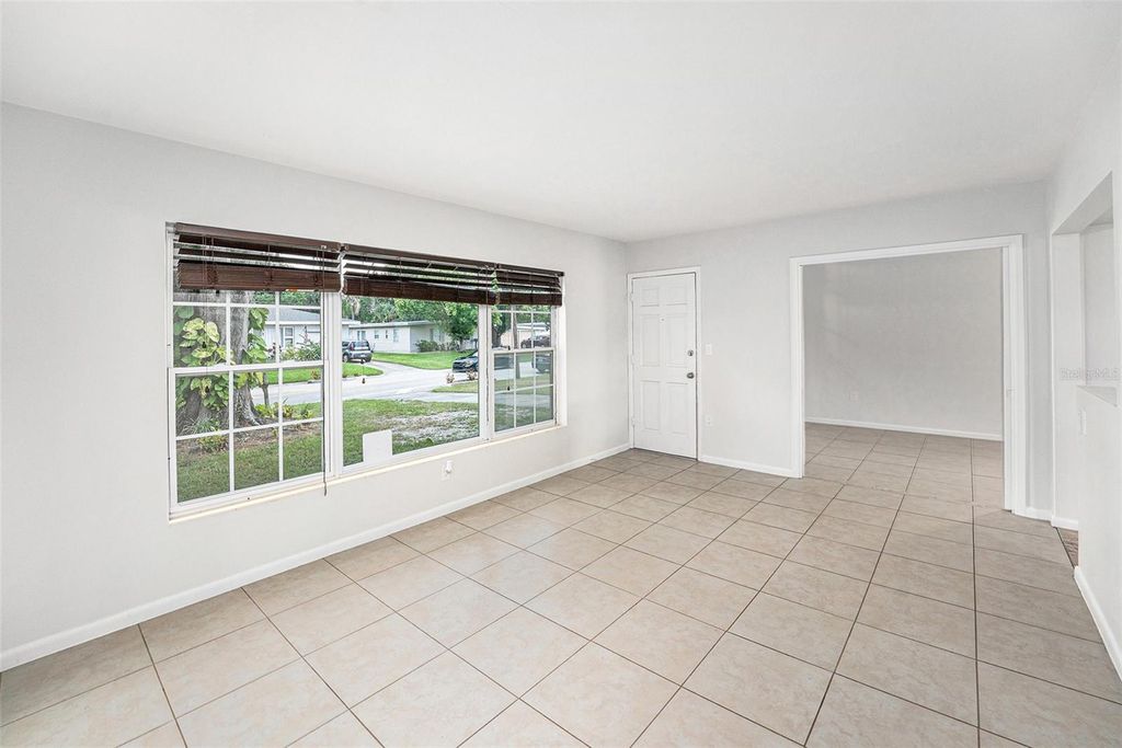 Photo of 15 S Nimbus Avenue, Clearwater, FL 33765 (MLS # O6337492)