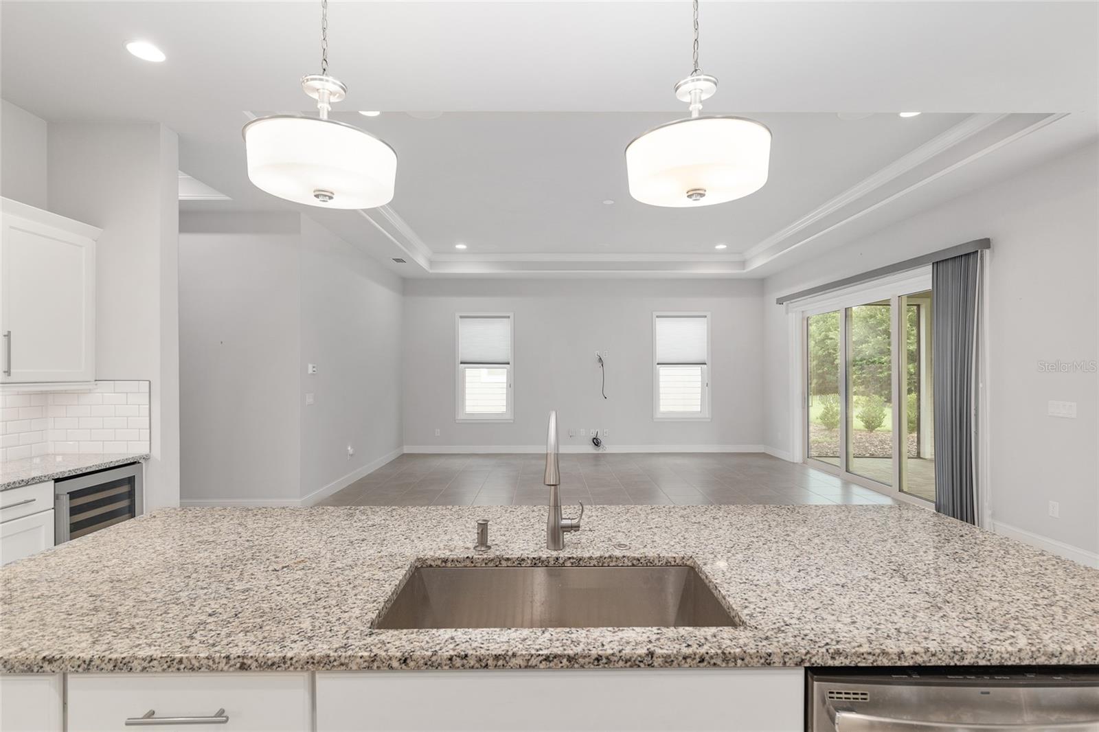 OAKMONT PH 2 PB 32 PG 30 - Residential Lease