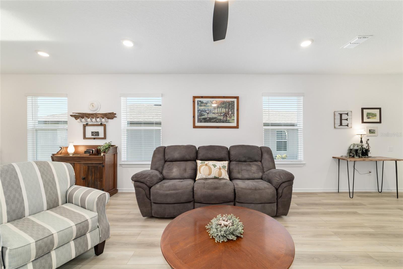 STONE CREEK - Residential