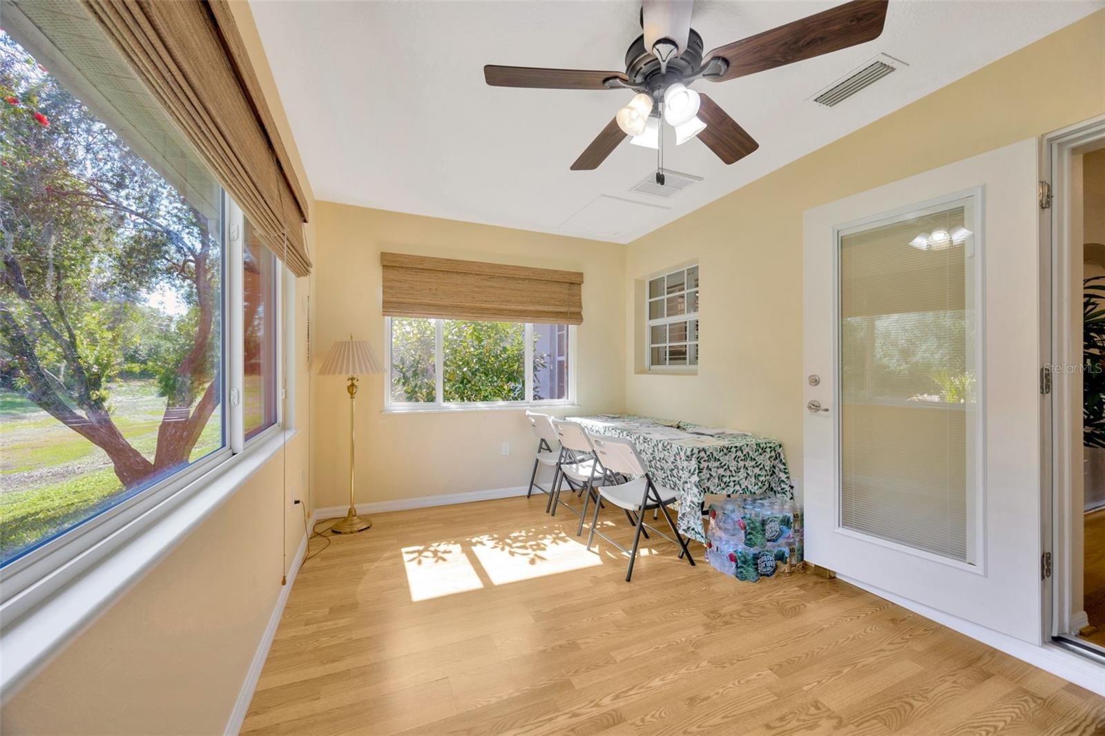 SILVER OAKS - Residential