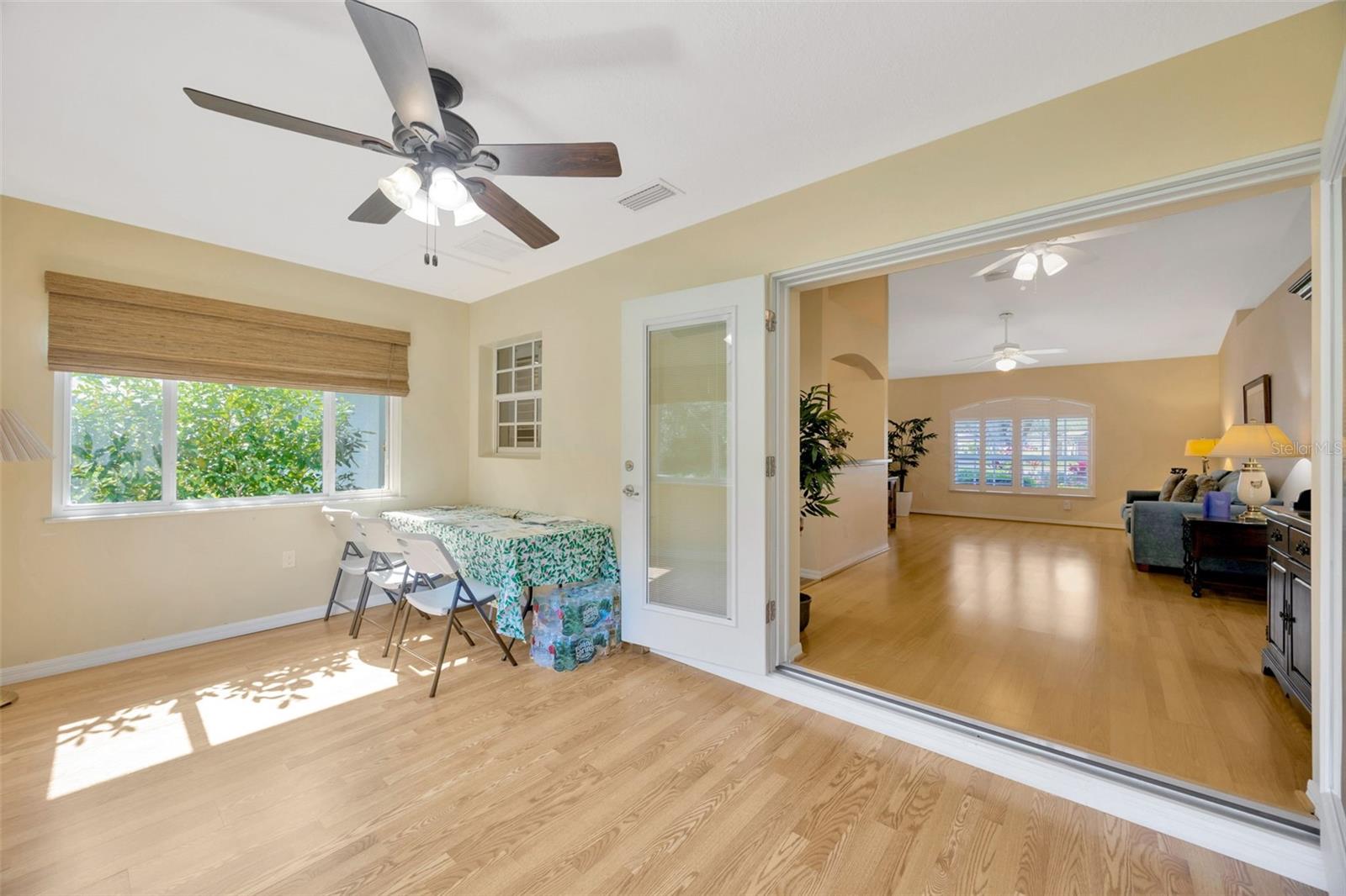 SILVER OAKS - Residential