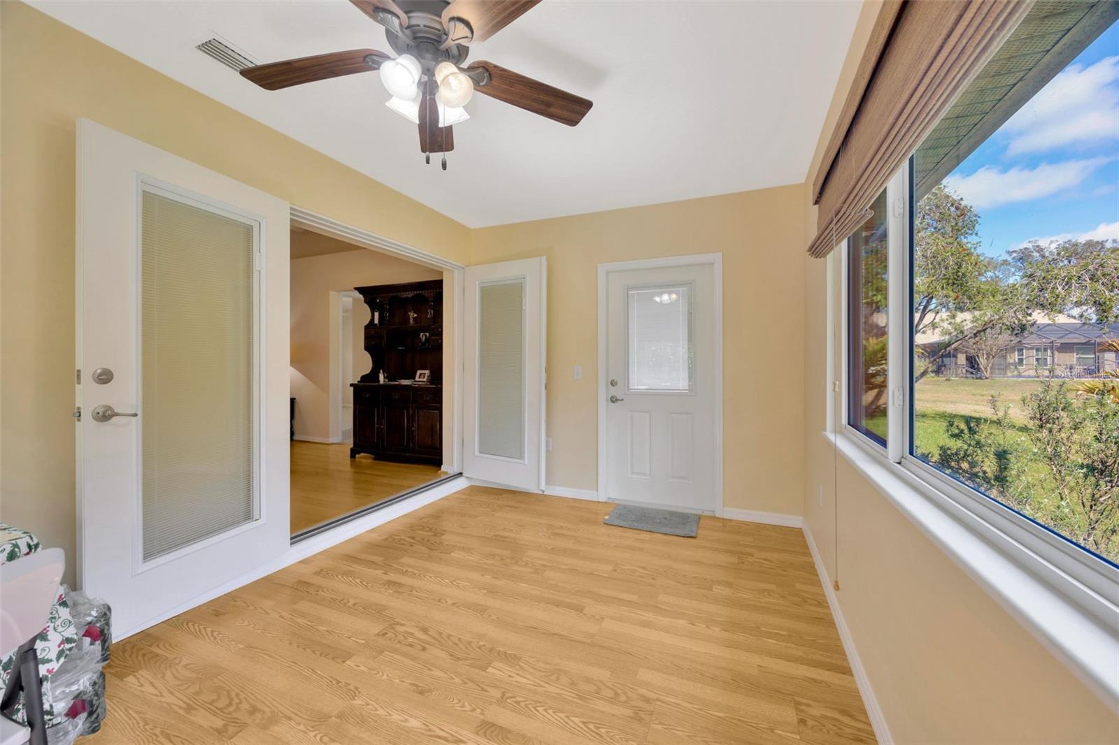 SILVER OAKS - Residential