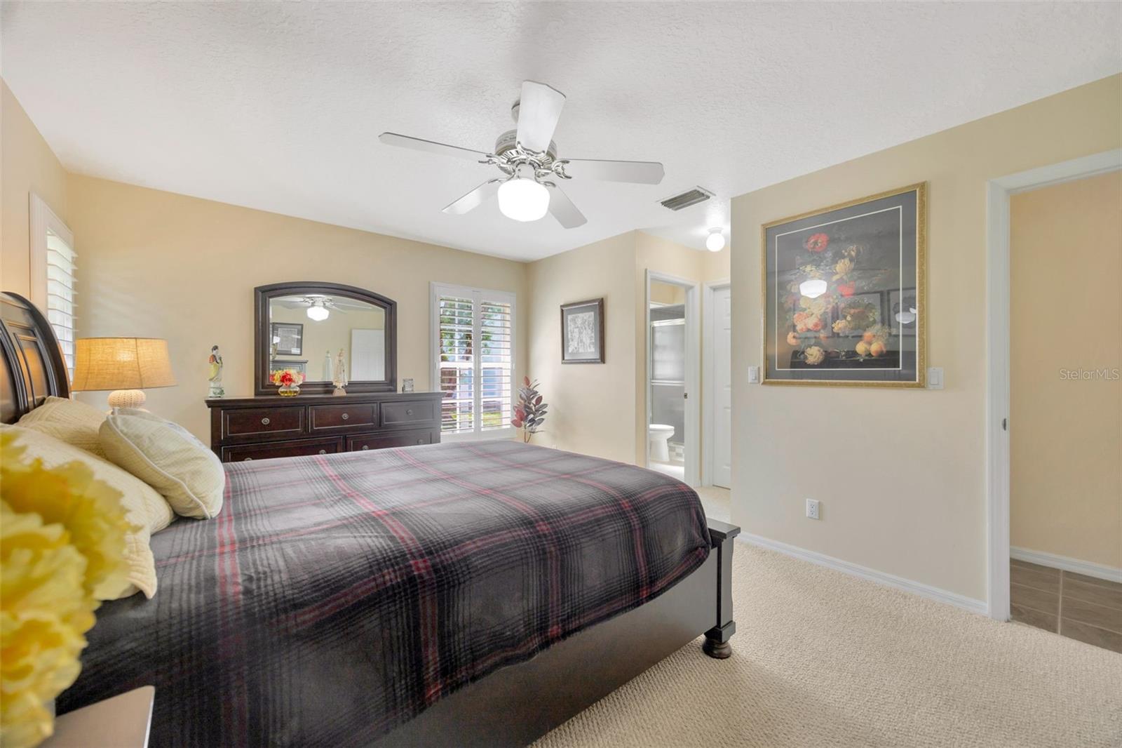 SILVER OAKS - Residential