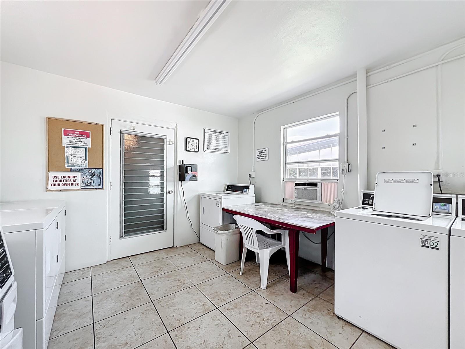 RIDGEWOOD GROVES - Residential