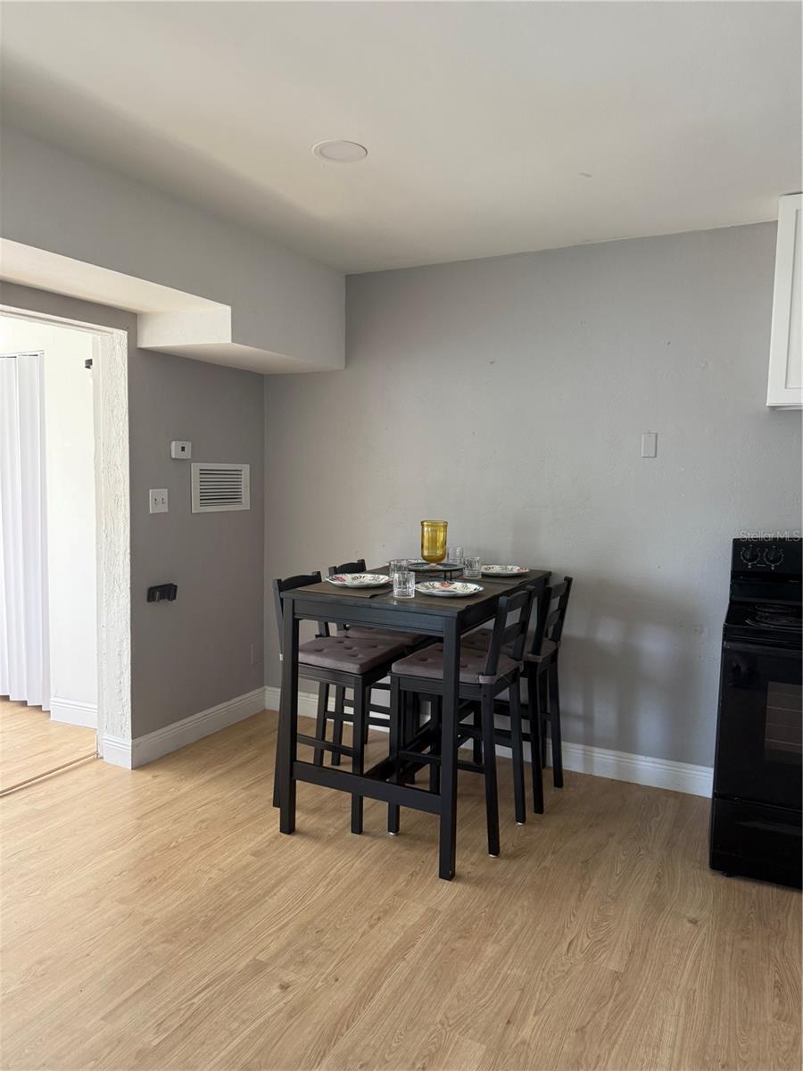 RIDGEWOOD GROVES - Residential