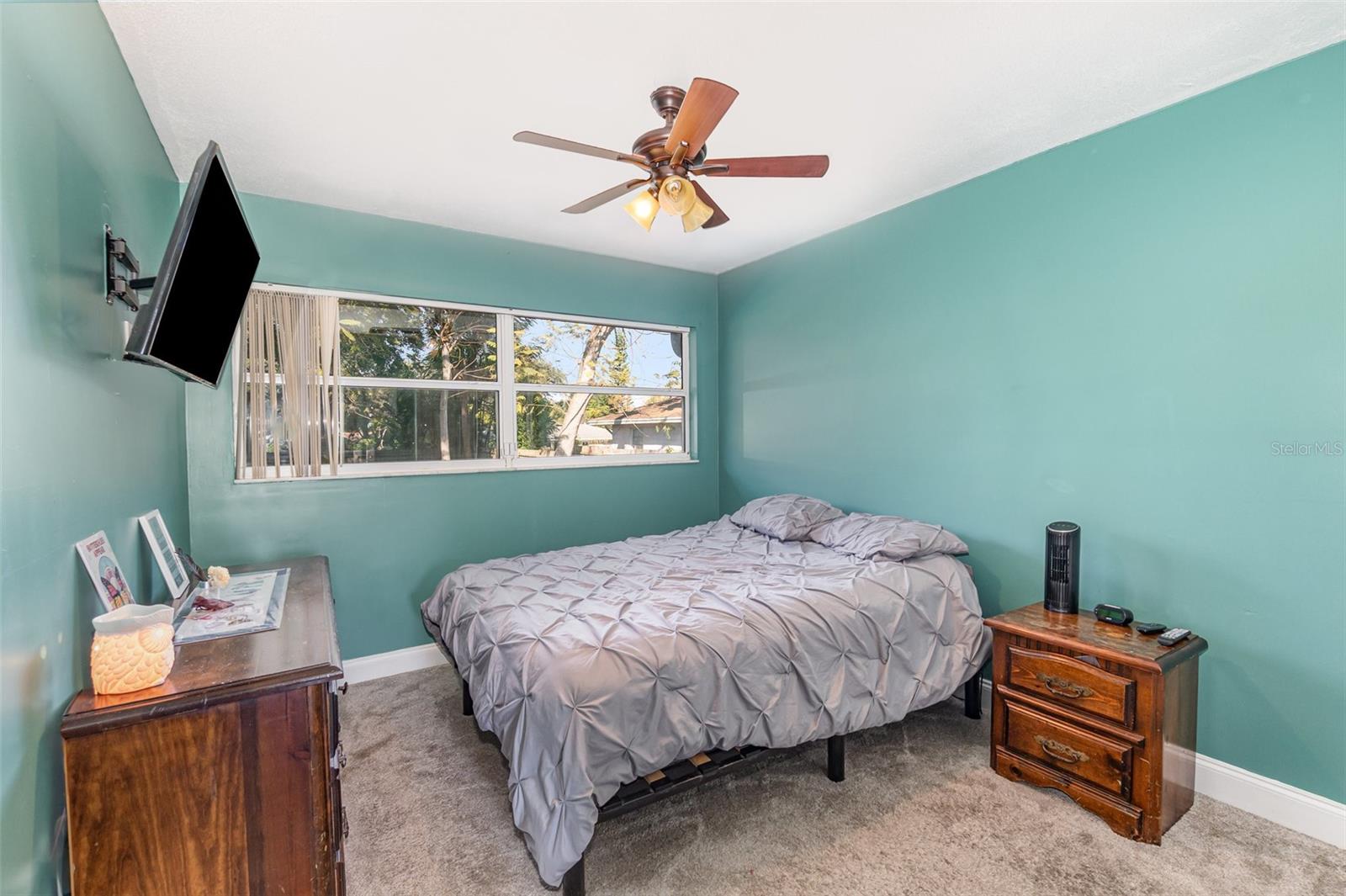 ILESDALE MANOR - Residential