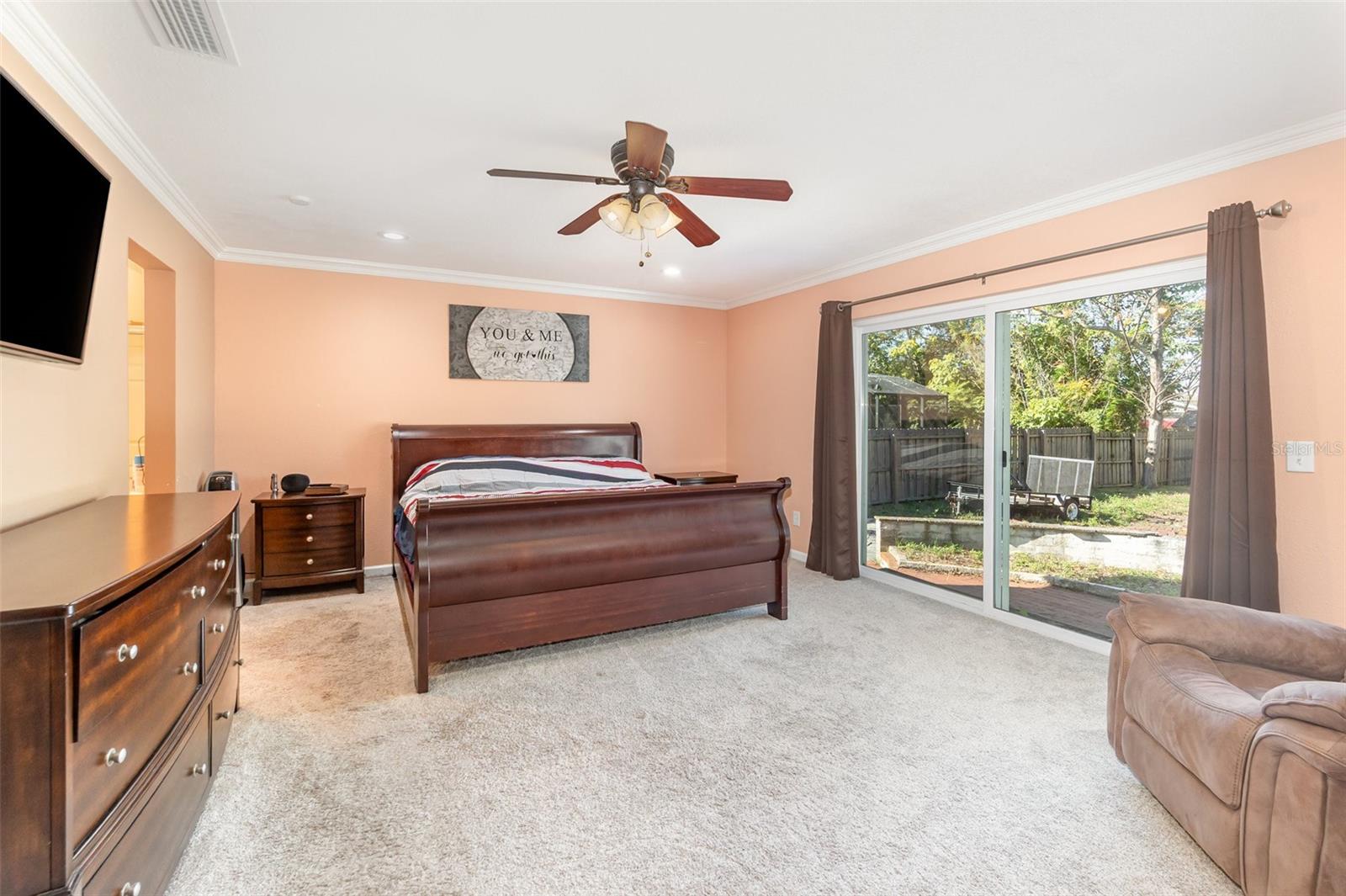 ILESDALE MANOR - Residential