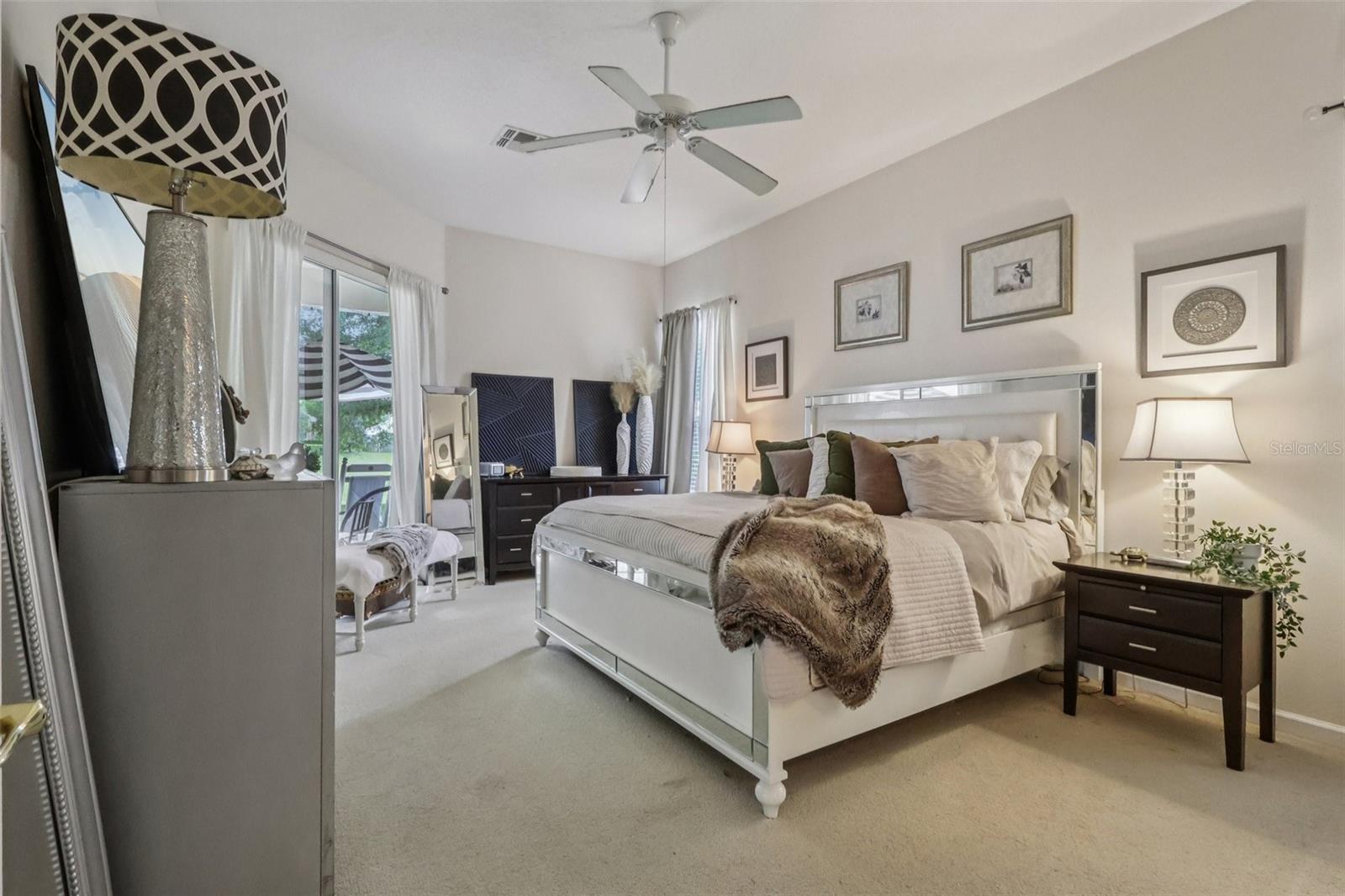 ROCK SPGS RDG PH IV-B - Residential