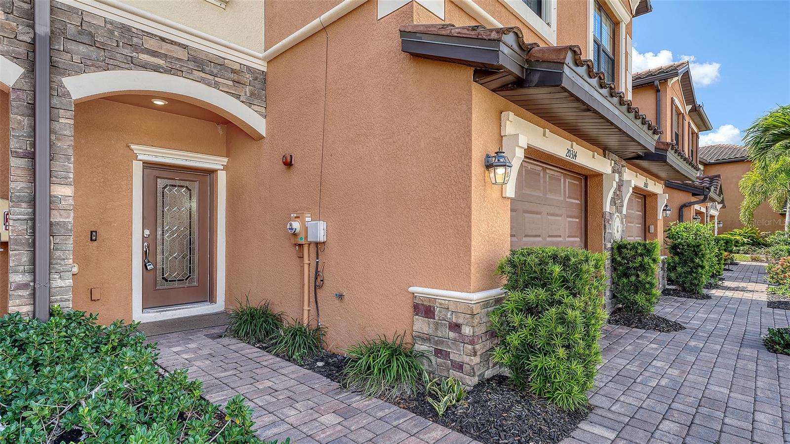 20314 LAGENTE CIRCLE