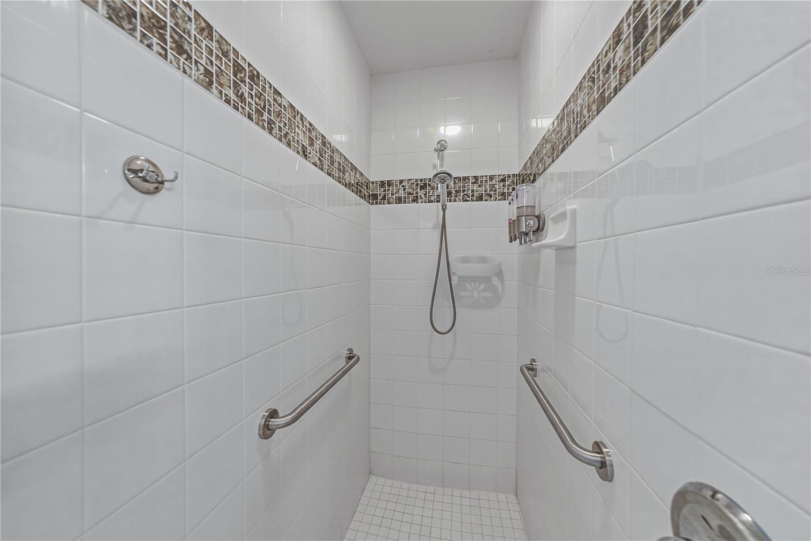 TAMPA BAY GOLF TENNIS CLUB PH 02A - Residential