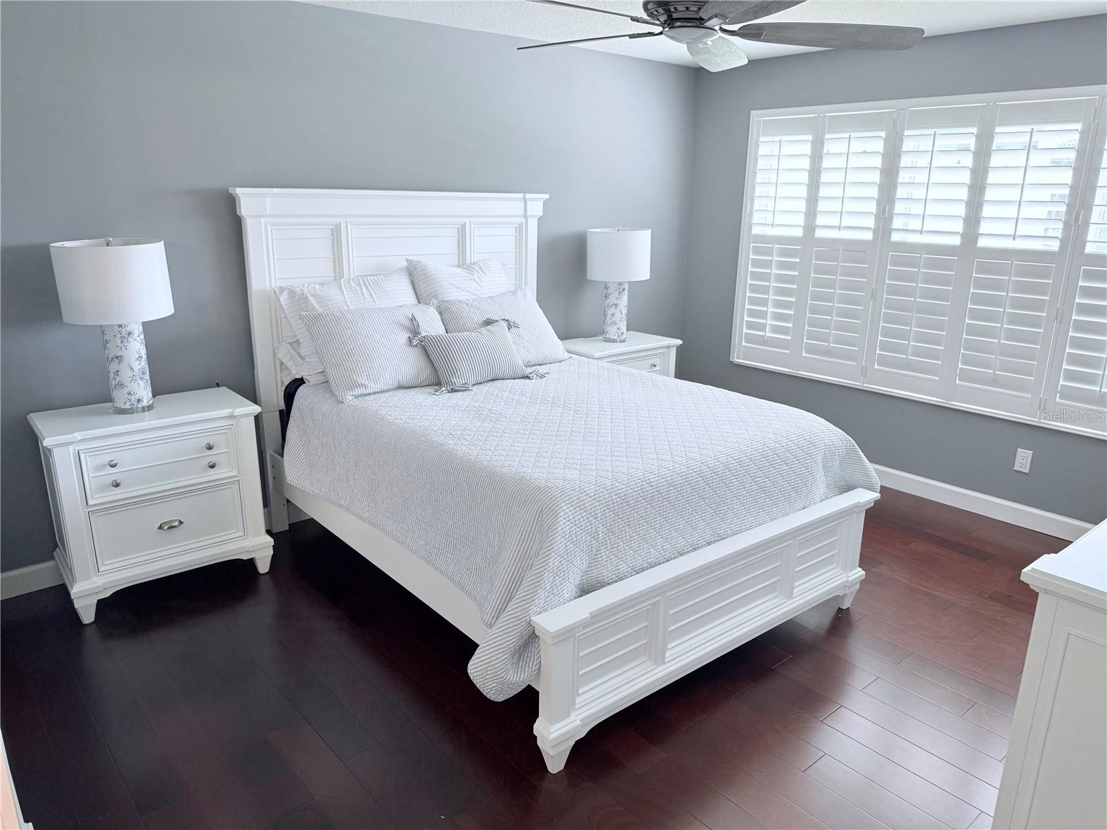 ISLES OF SARASOTA - Residential