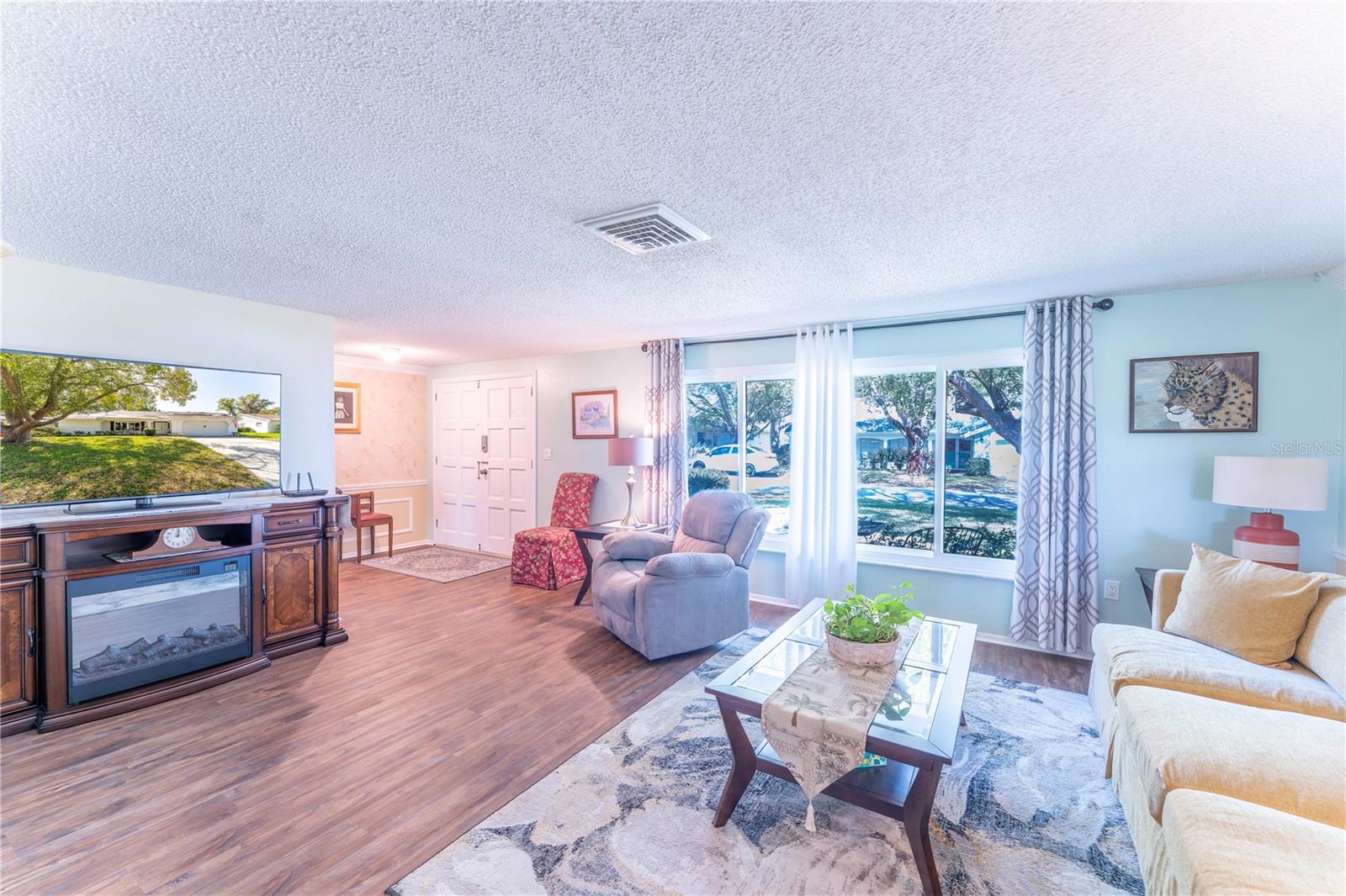 BEACON WOODS VILLAGE - Residential