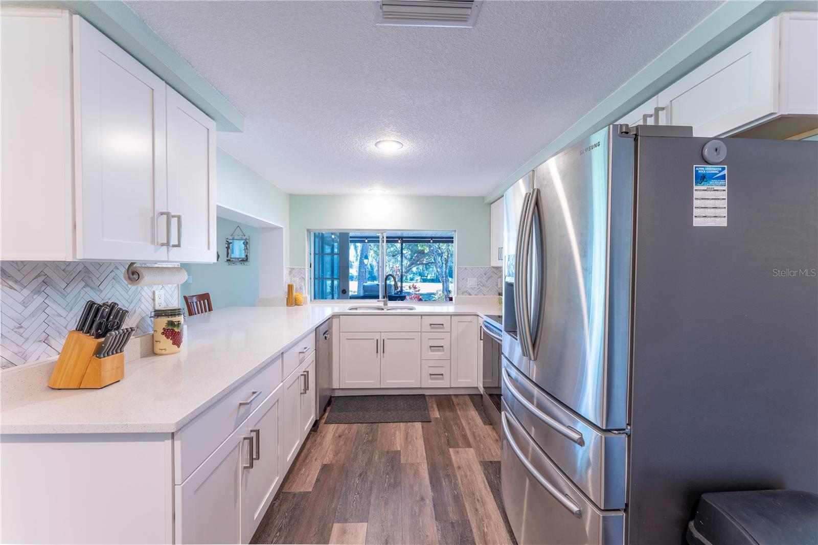 BEACON WOODS VILLAGE - Residential