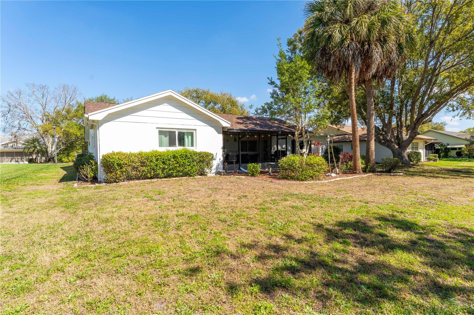 BEACON WOODS VILLAGE - Residential