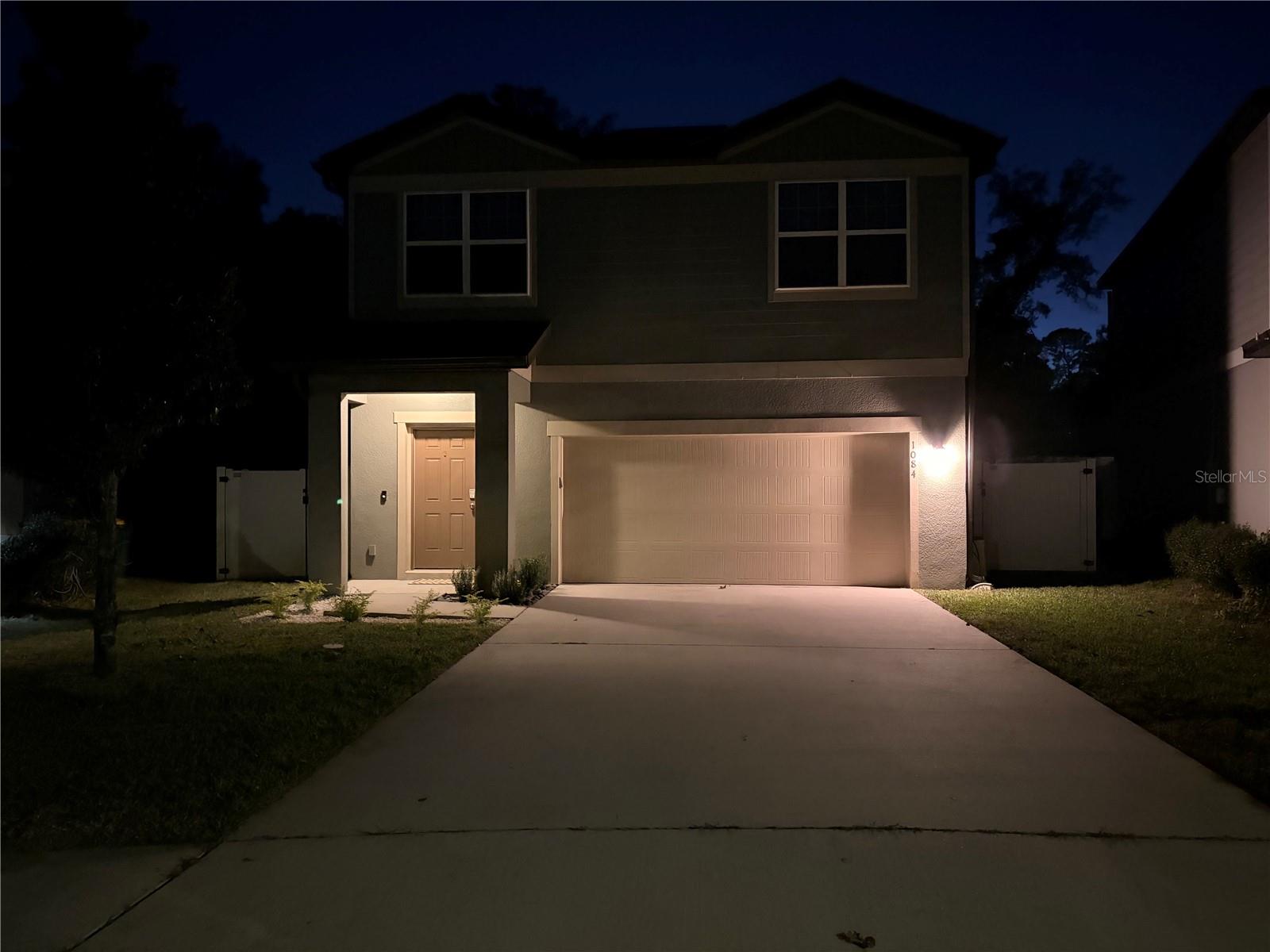 1084 CADES COVE WAY