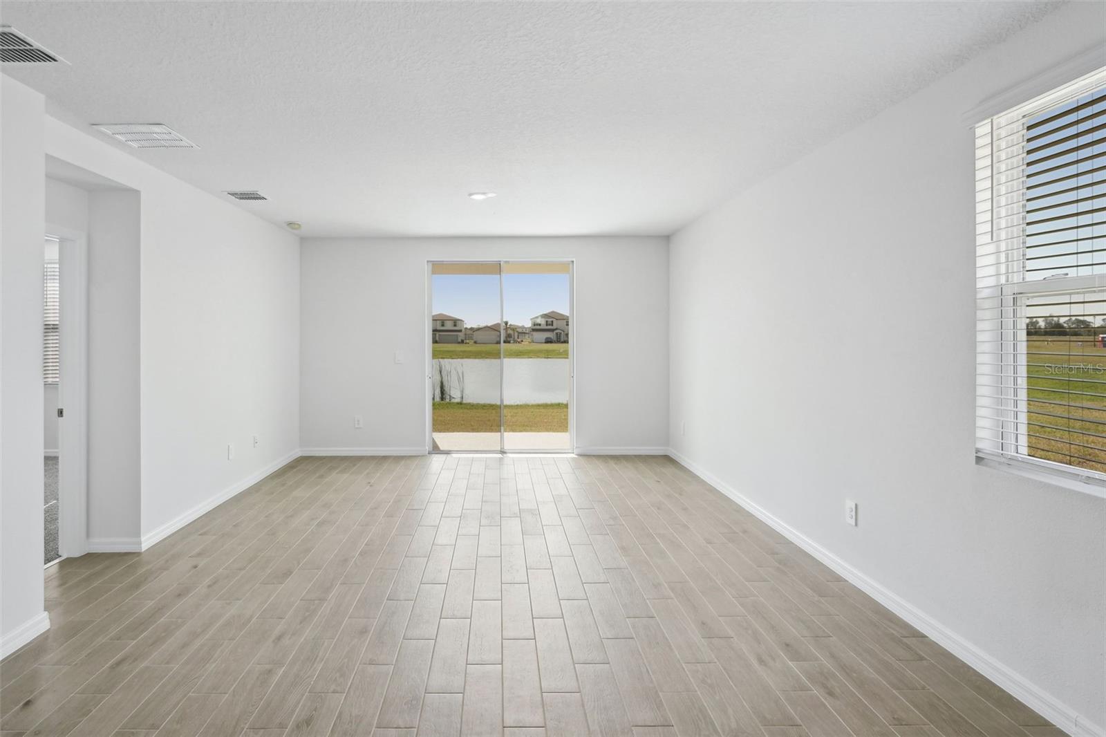 116 WHITELAND BEND