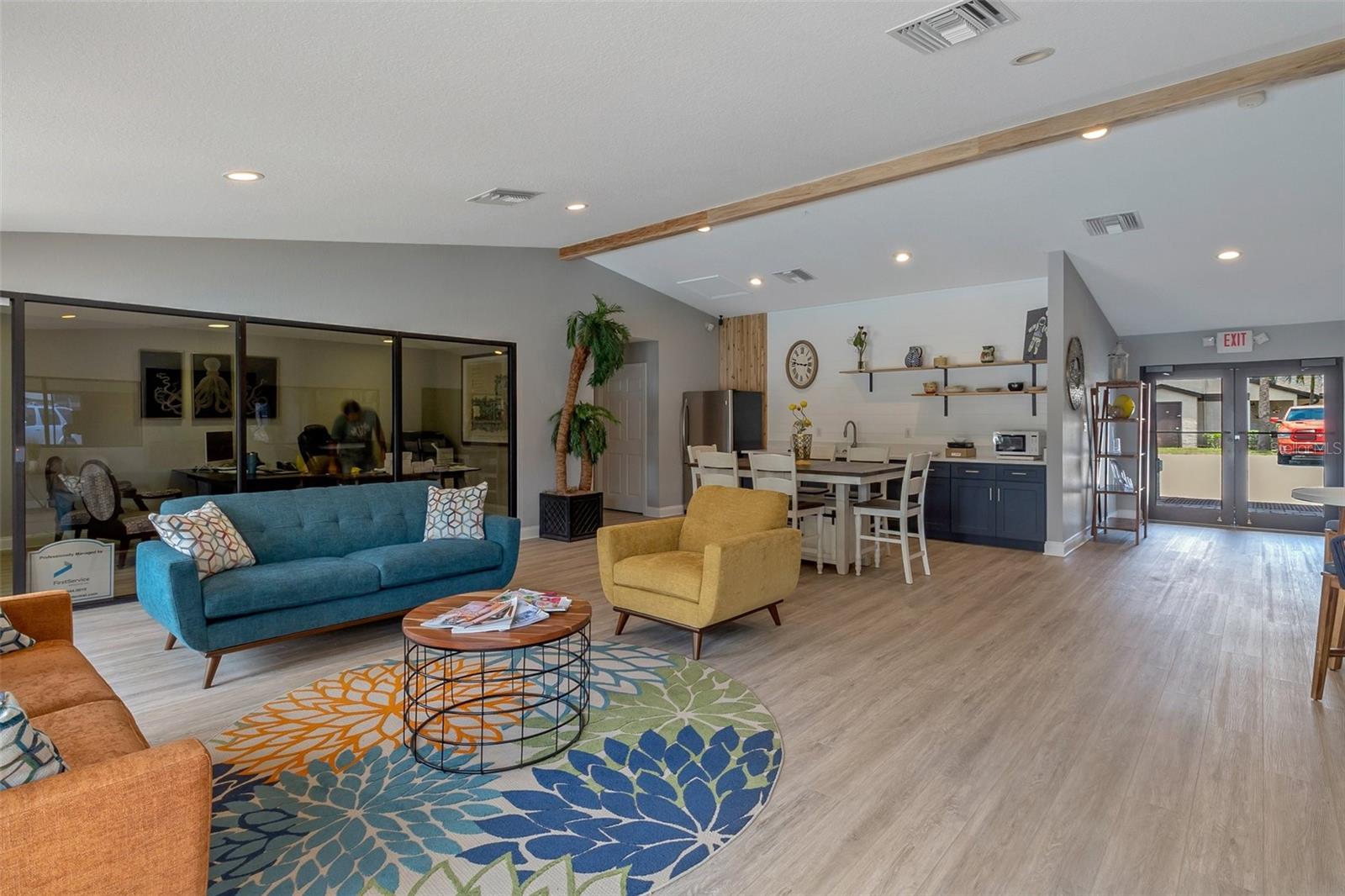 1058 MOLLIE LANE