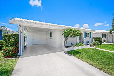 A home in LONGBOAT KEY